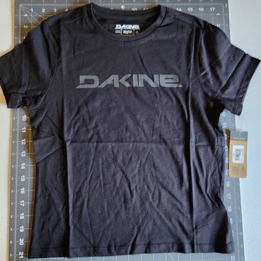 Dakine Black T-shirt